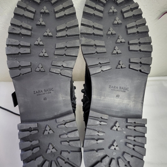 Zara Leather Black Ankle Boots with Silver Studs Size EU 40 - Picture 9 of 10